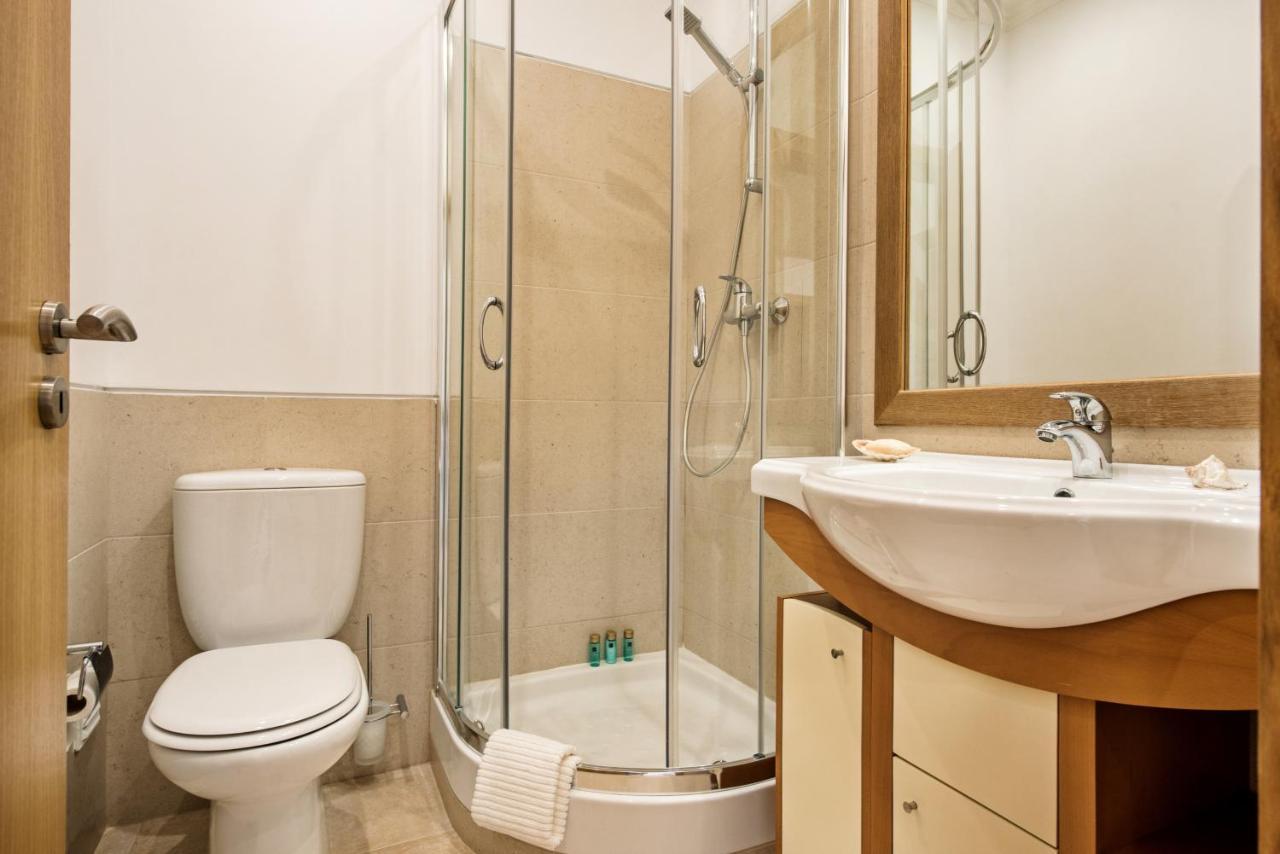 Beautiful Two Bedroom Apartment With Roof Terrace Carvoeiro (Lagoa) Exterior foto